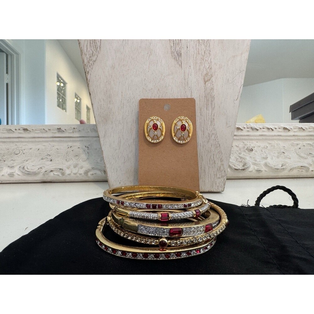 Vintage Carolee Gold Tone 5 Bracelets & Earrings Set WOW! - Picture 1 of 6
